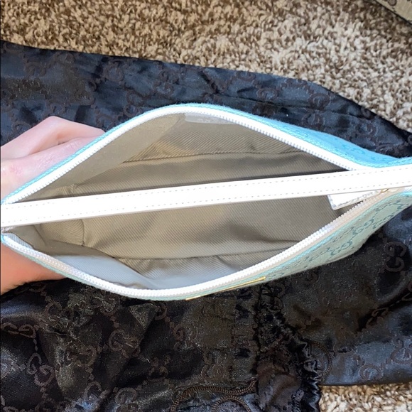 Gucci Bag - Picture 3 of 4